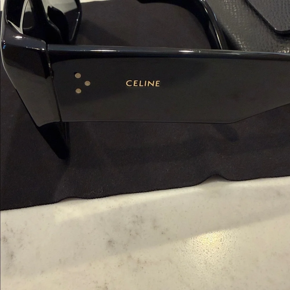 Celine Acetate Black Rectangular Sunglasses - Picture 8 of 13